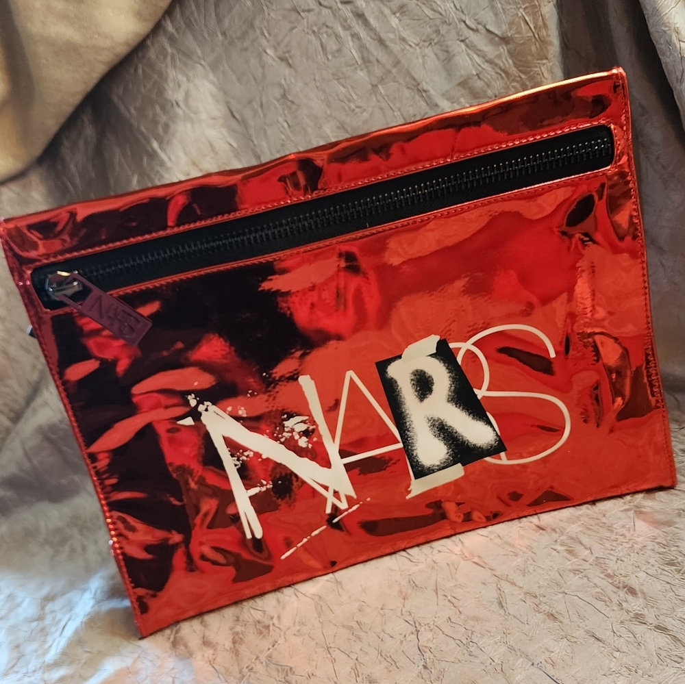 NARS COSMETIC BAG💄 ♥️